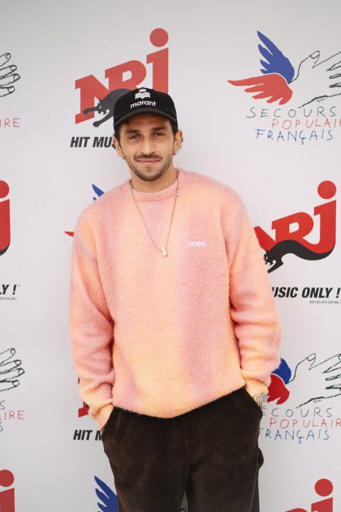 Chaque année, le Secours populaire organise des « Journée des oubliés des vacances » pour les enfants qui ne sont pas partis. Cette année, à l’occasion des 80 ans de l’association, la Journée des oubliés des vacances prend une ampleur inédite : 40 000 enfants venus de toute la France mais aussi d'Europe et du monde sont attendus à Paris pour une journée de vacances inoubliable.