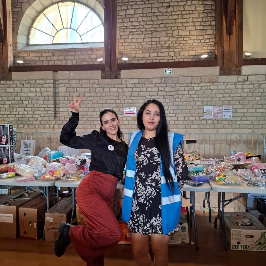 Aucune description de photo disponible.