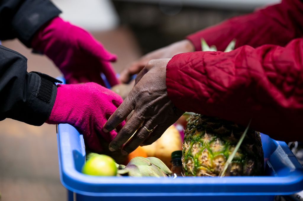 Distribution alimentaire 2024 Arpajon © Béatrice Usseglio/SPF91