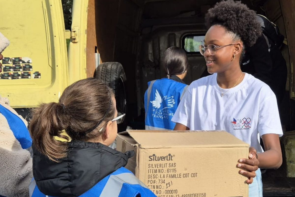 Faire un don matériel