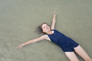 Vacances. Mer. Enfant. Bonheur.