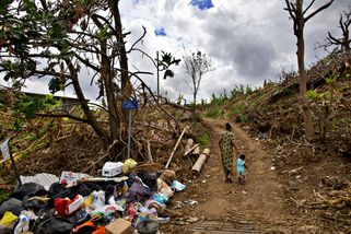 Le séminaire populaire a été ouvert par un témoignage de Kamal Abdoul Wahabi, président de l’association KNA, sur le passage du cyclone Chido et son impact sur les plus fragiles des Mahorais.