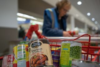 Une collecte dans les Carrefour du Secours populaire