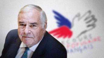 julien-laupretre_avec_logo_couleurcmartin_bureau-afp.jpg