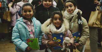 Kenza, Nourane, Basmala et Ghezala ouvrent le bal de la campagne des Pères Noël verts.