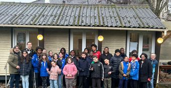 Première rencontre entre les enfants du Secours populaire de Noisy-le-Sec et les scouts de France