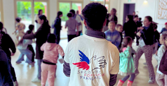 Grande chasse aux oeufs solidaire au chateau de cremat